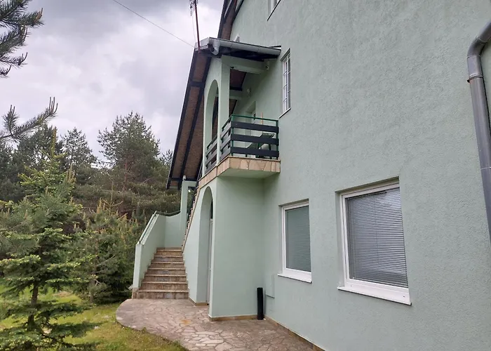 Sapat Bora Апартаменты Дивчибаре