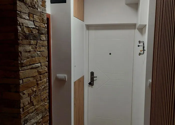 Апартаменты Sapat Bora